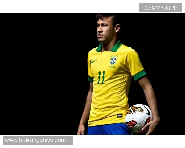 足球巨星线条画:经典瞬间与运动之美的完美融合 足球巨星线条画:经典瞬间与运动之美的完美融合