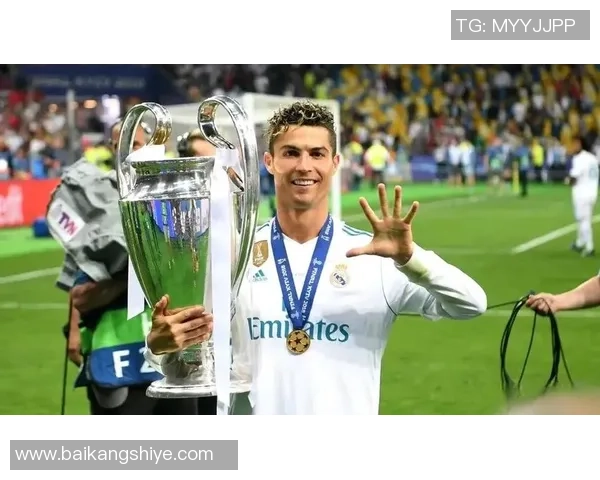 世界顶级足球中锋代表球星盘点展现锋线巨星的进球艺术 世界顶级足球中锋代表球星盘点展现锋线巨星的进球艺术