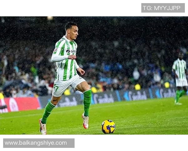 安东尼的足球之路:从巴西街头到世界舞台的传奇崛起 安东尼的足球之路:从巴西街头到世界舞台的传奇崛起