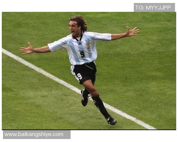 天下足球十大黑马球星揭秘 崭露头角的神奇人物你了解多少 天下足球十大黑马球星揭秘 崭露头角的神奇人物你了解多少