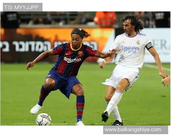 水笔球星：从绿茵场到赛后创作的多才多艺人生